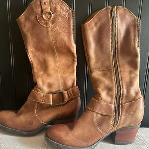 Born Leather Western Riding Boots. Women Size: EUC 40.5 US: 10. Gorgeous leather